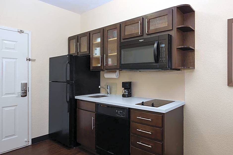 Candlewood Suites Bismarck By IHG