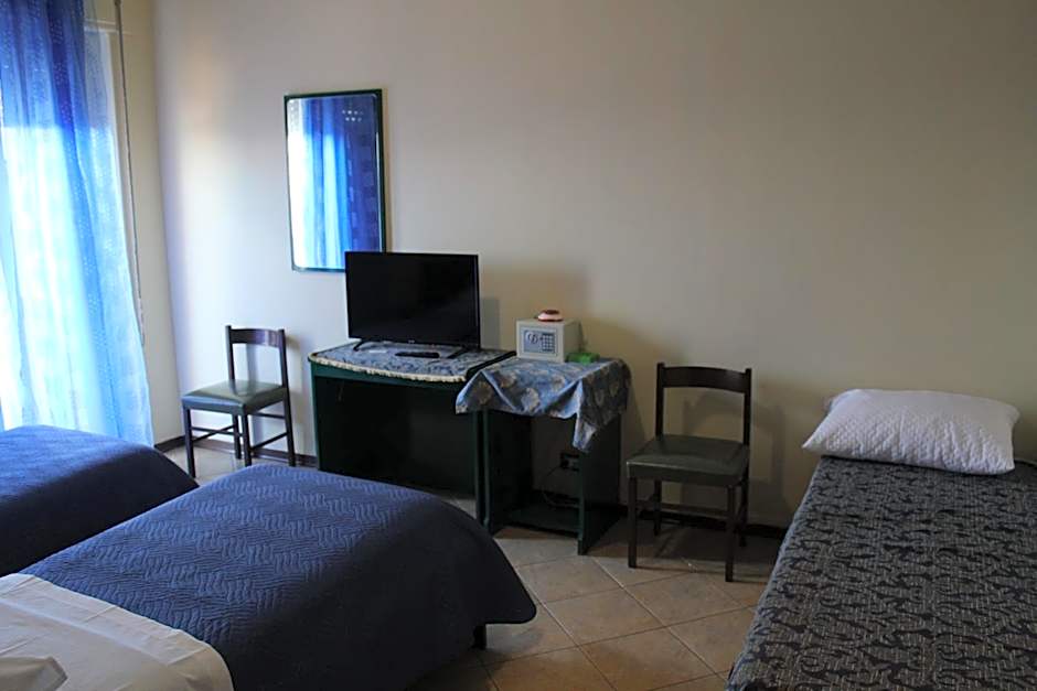 Hotel 106