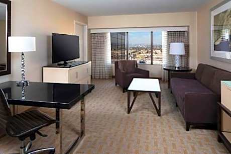 KING BED ROOM