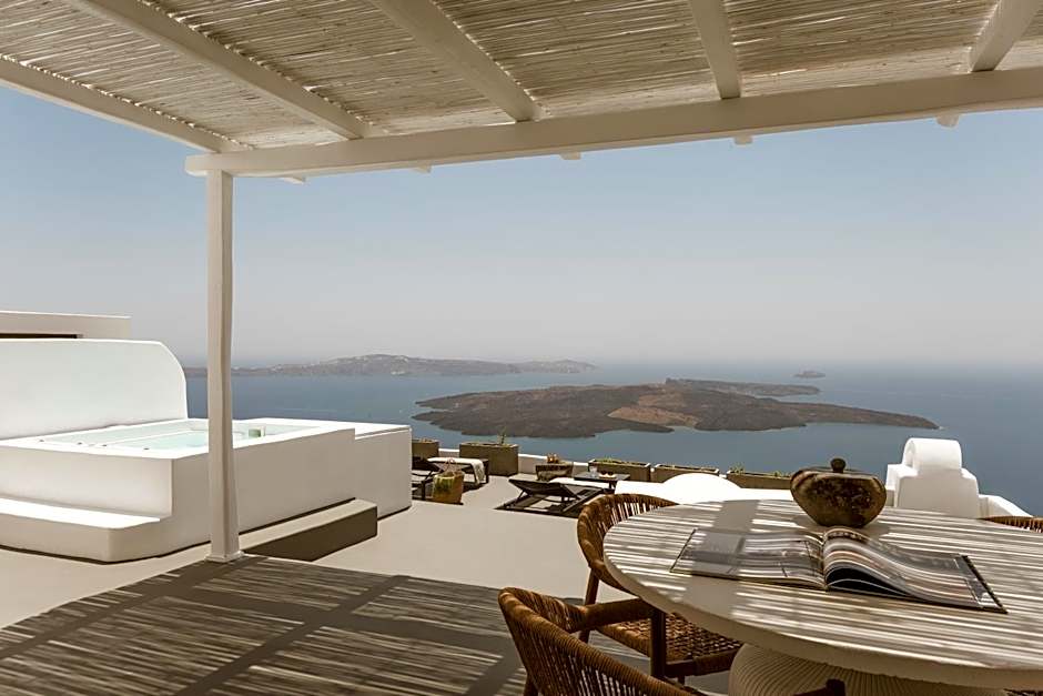Aqua Luxury Suites Santorini