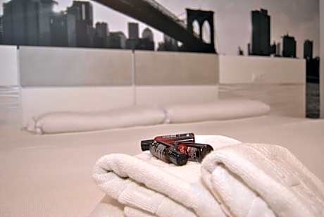 King Room with Spa Bath