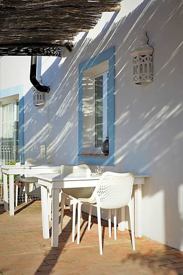 Casa Largo do Poço Guesthouse