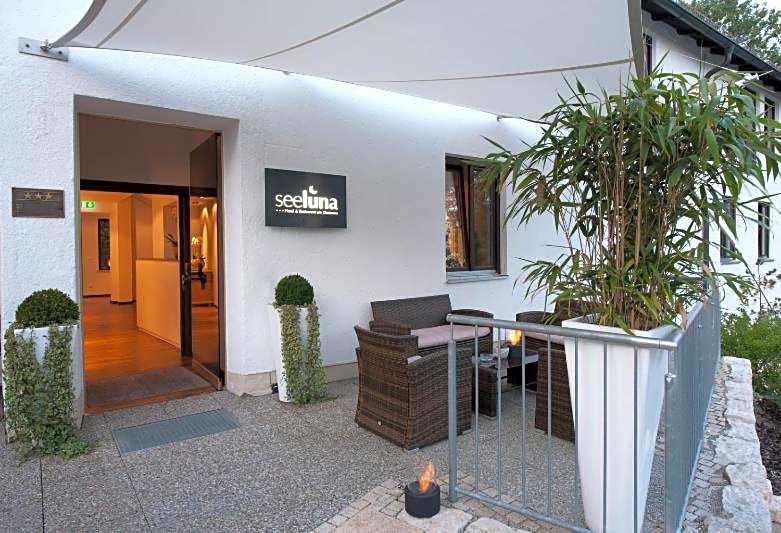 Hotel Seeluna am Klostersee