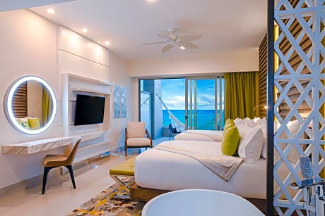 Junior Suite Ocean View 1 King Bed