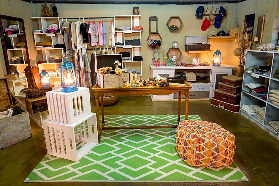 Kambaku Safari Lodge