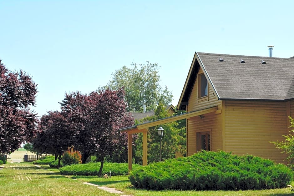 Matkó Airport és Élményközpont