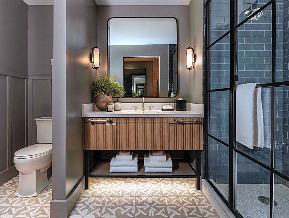 Thompson Savannah by Hyatt