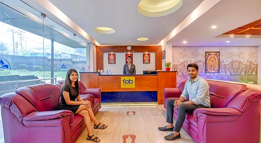 FabHotel Abirami Grand Inn - Nr. Bryant Park