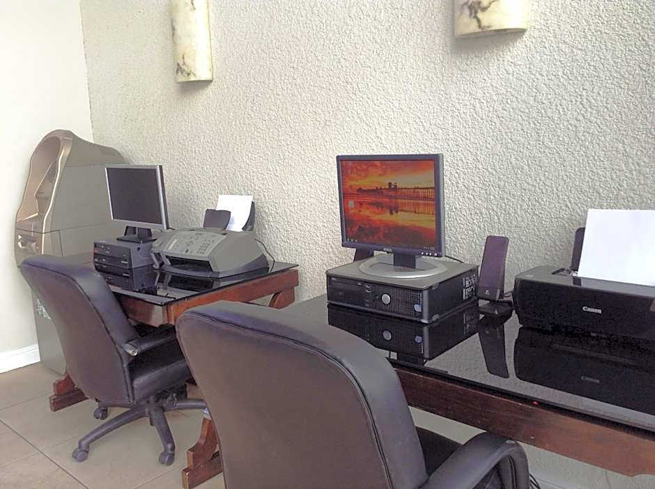 Ramada by Wyndham Oceanside