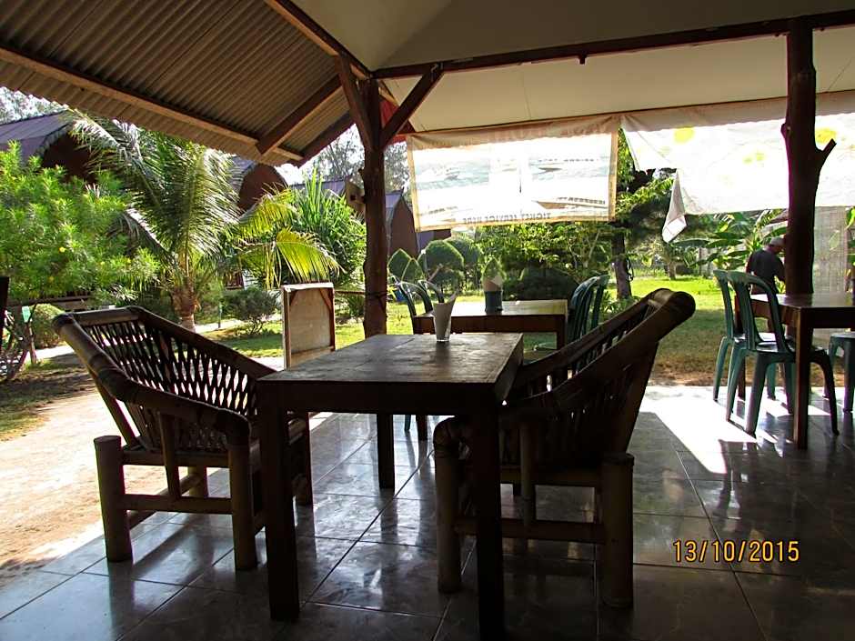 II Bungalow