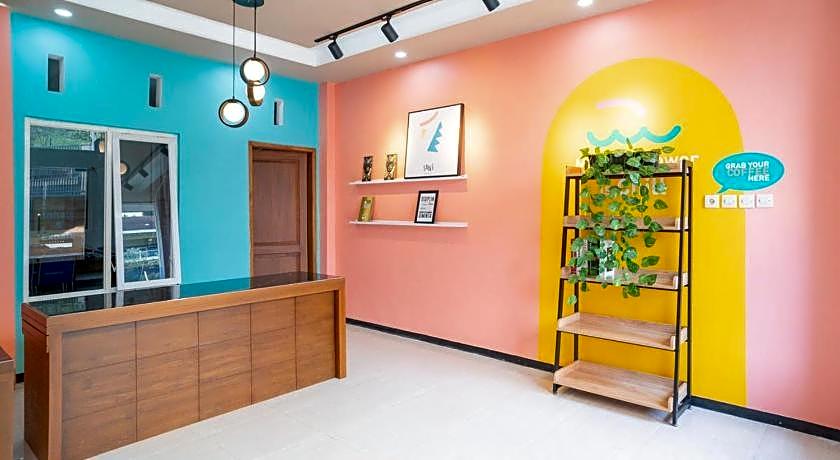 Sans Hotel Queen Batu