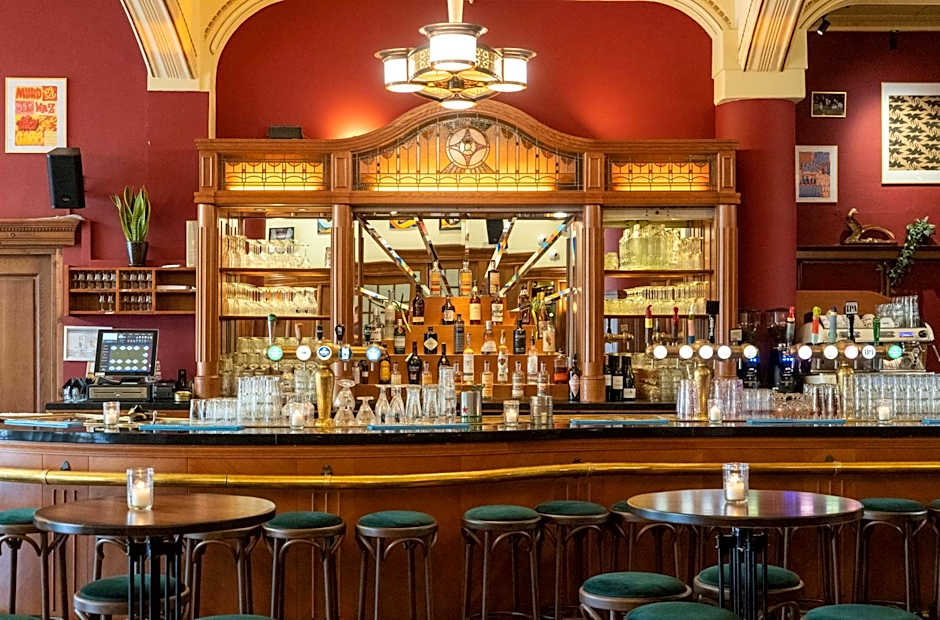 NH Amsterdam Schiller