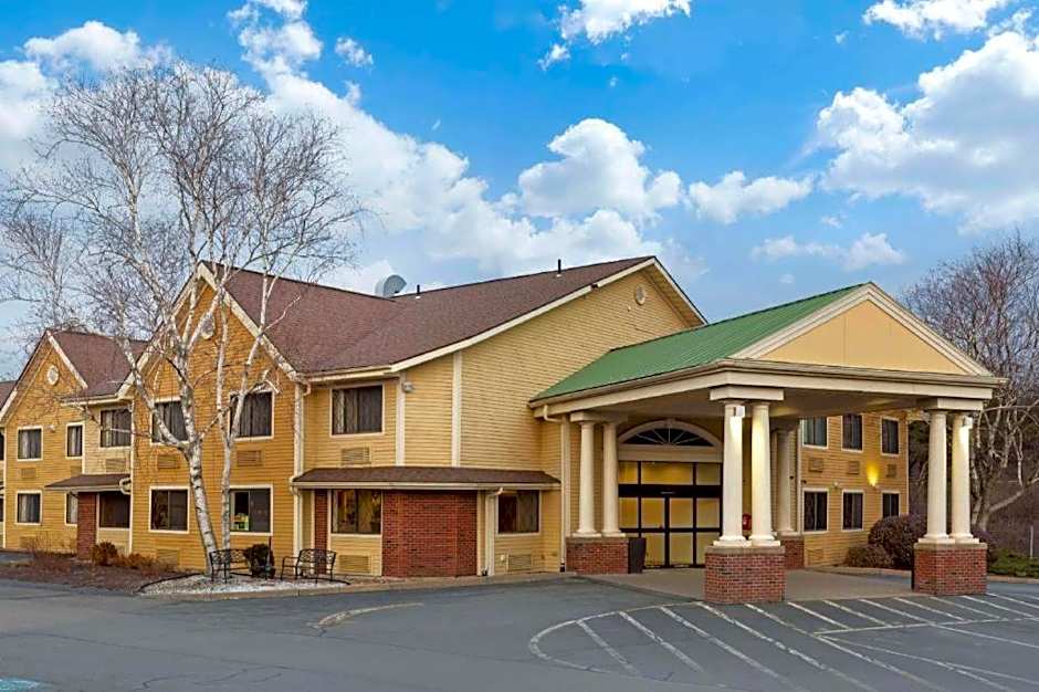 Best Western Plus The Inn At Sharon/Foxboro