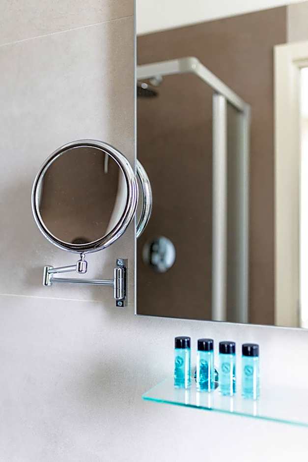 Elegance Suite Apartments - Siroli Collection