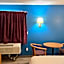 Economy Inn & Suites