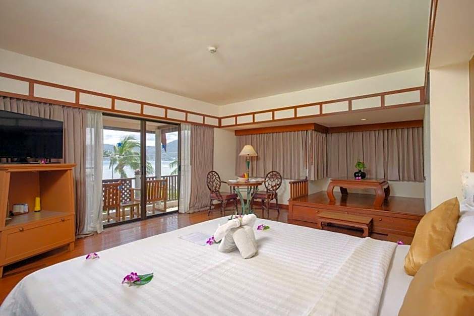 Seaview Patong Hotel