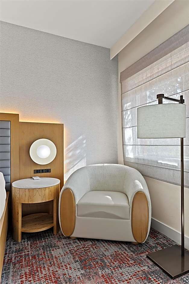 Hotel De Novo, Tapestry Collection by Hilton