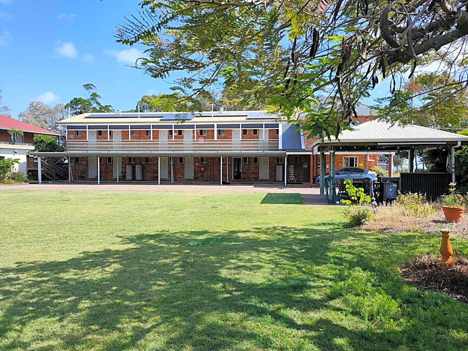 Shelly Beach Motel – Hervey Bay, IN