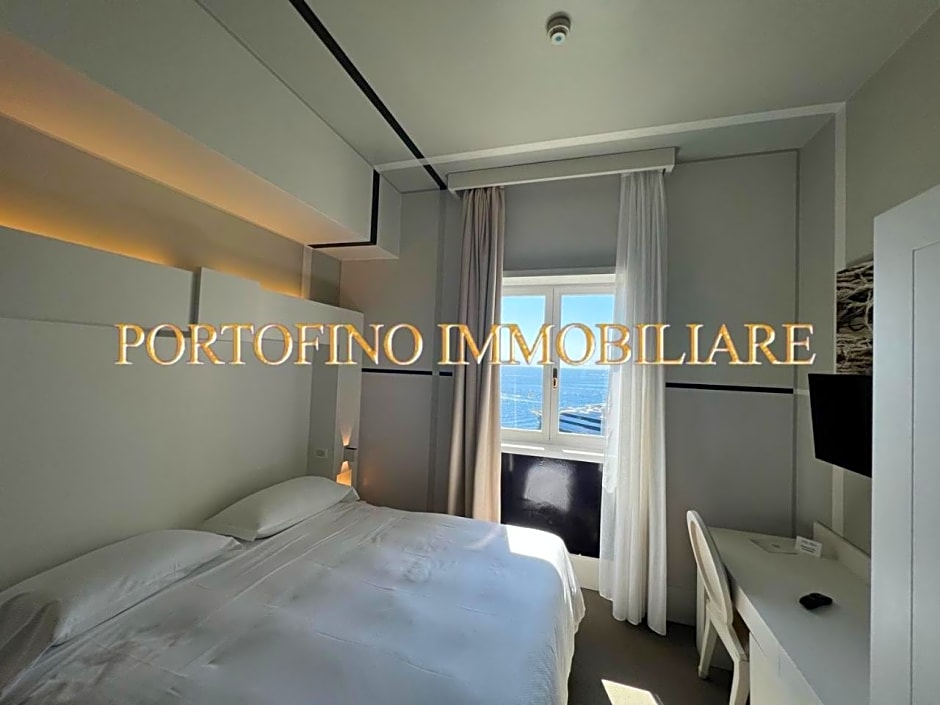 PORTOFINO SUITE VISTA MARE CON SPIAGGIA PRIVATA