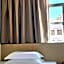 Man Va Hotel
