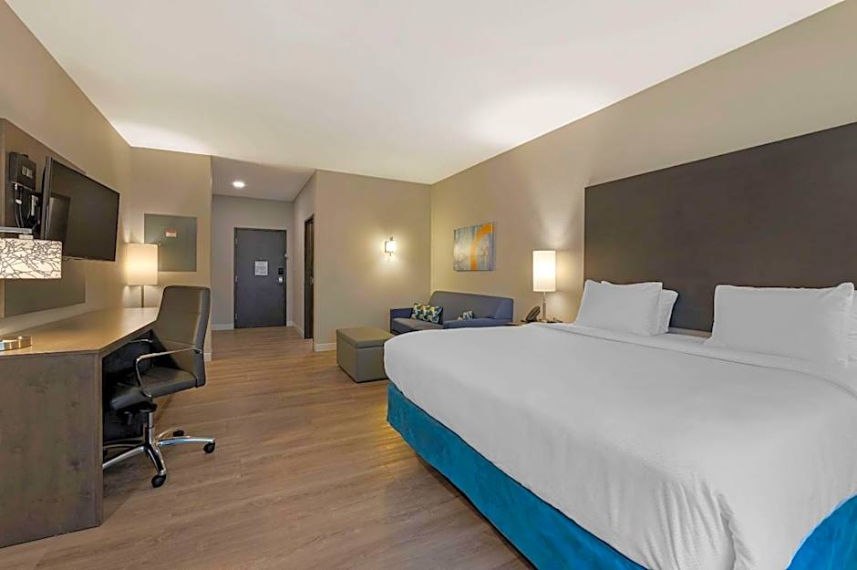 MainStay Suites Cincinnati University - Uptown