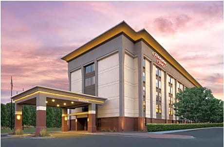 Hampton Inn Denver-International Airport