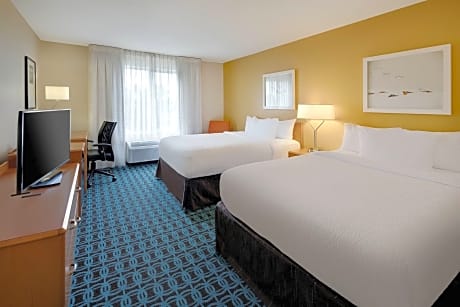 Two Queen Beds
