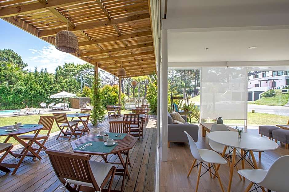 Live Hotel Boutique (Adults only)