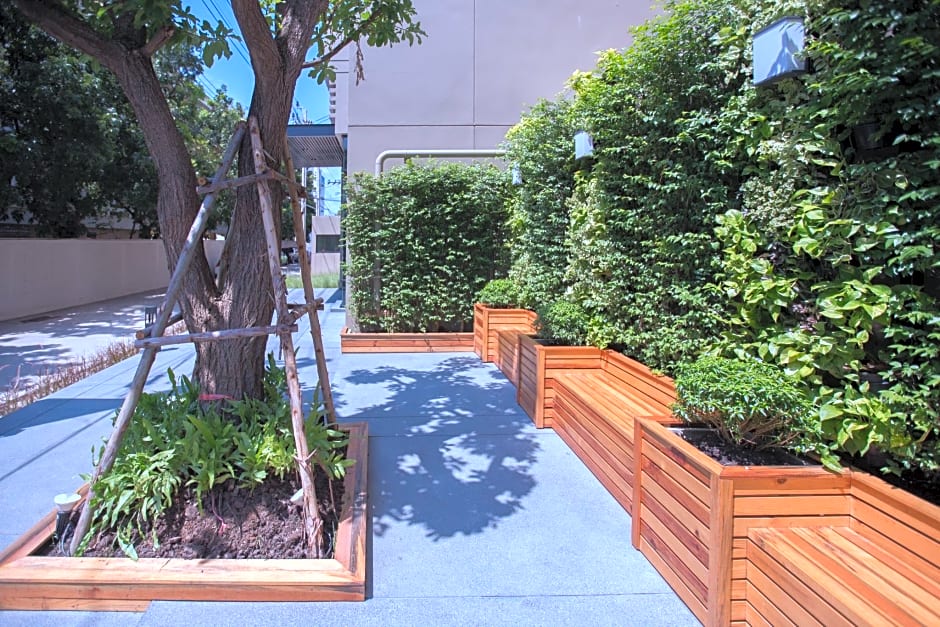 The Journey Hotel Laksi