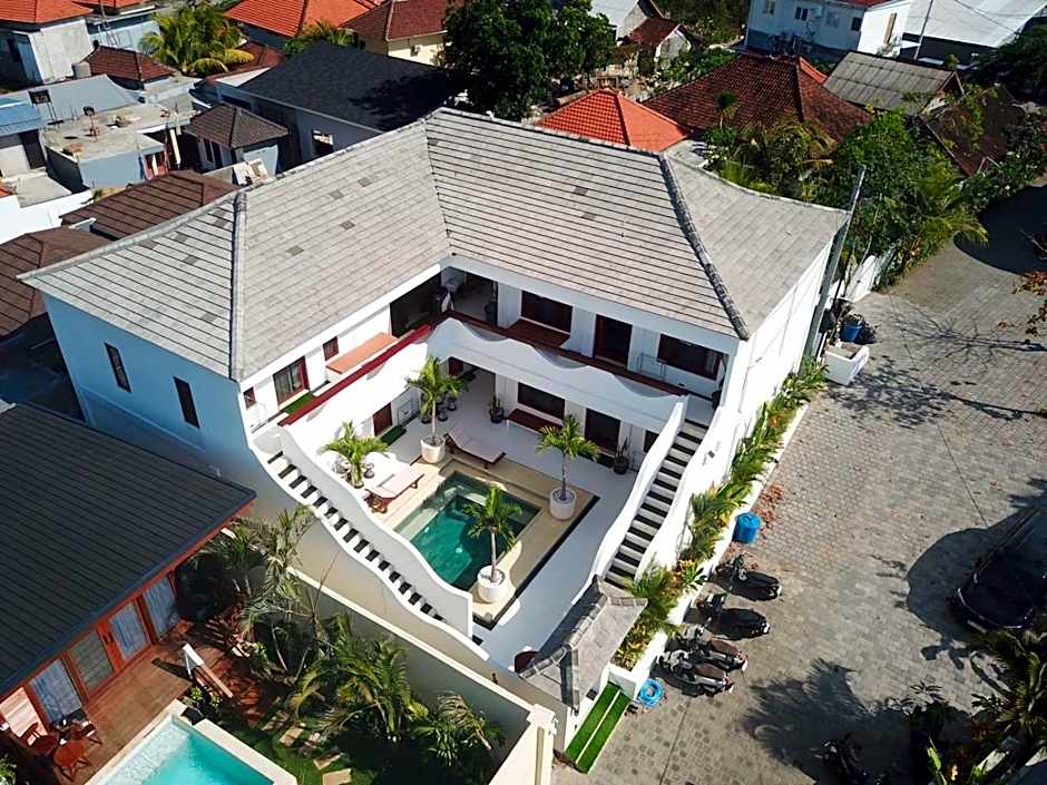 Uluwatu Stay's Deluxe Room #8