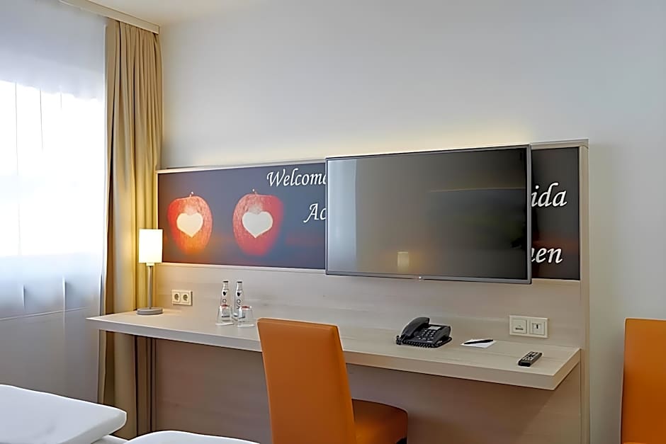Sunday Hotel Stuttgart Herrenberg