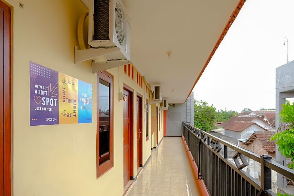 Hotel O Panderman Residence