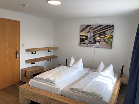 Double Room with Shared Bathroom