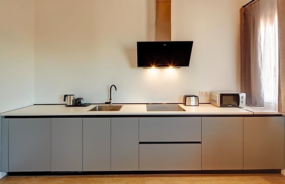 Sercotel Granada Suites