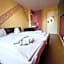 HOLI-Berlin Hotel