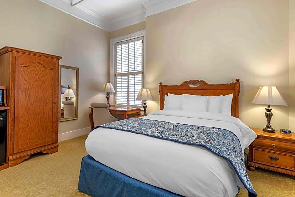Windsor Hotel, Ascend Hotel Collection