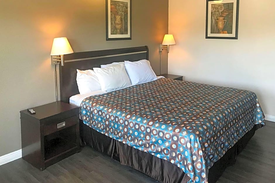 Rodeway Inn Ontario Mills Mall