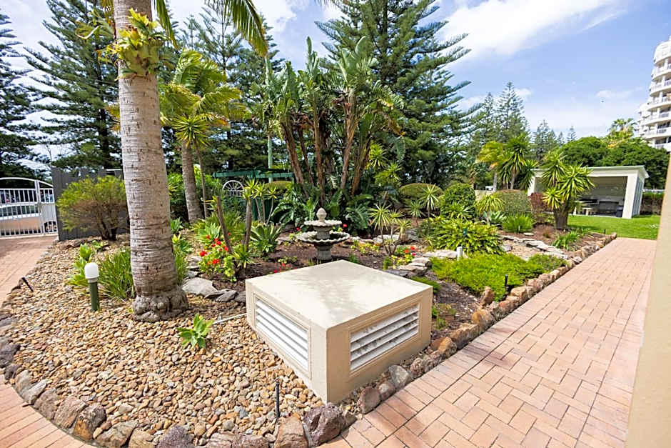 Burleigh Surf Apartments