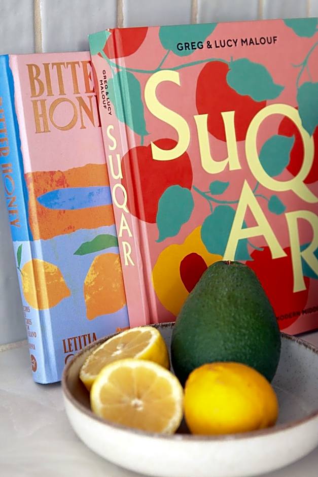 LIV & CO Suites & Villas