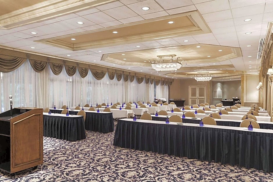 Hilton Woodcliff Lake
