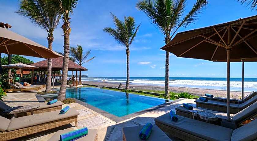 Wide Sands Beach Retreat