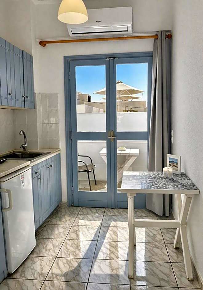 Zacharakis Studios