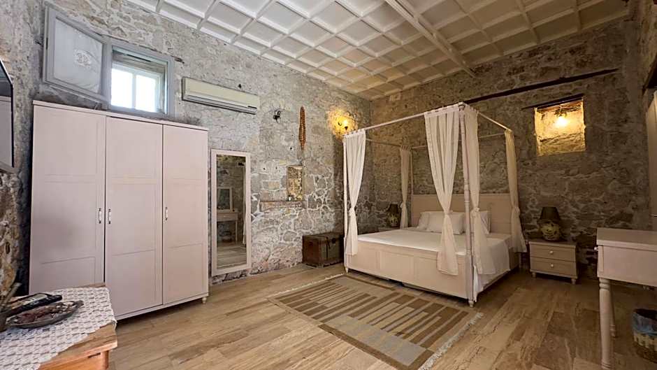 Aliko Hotel