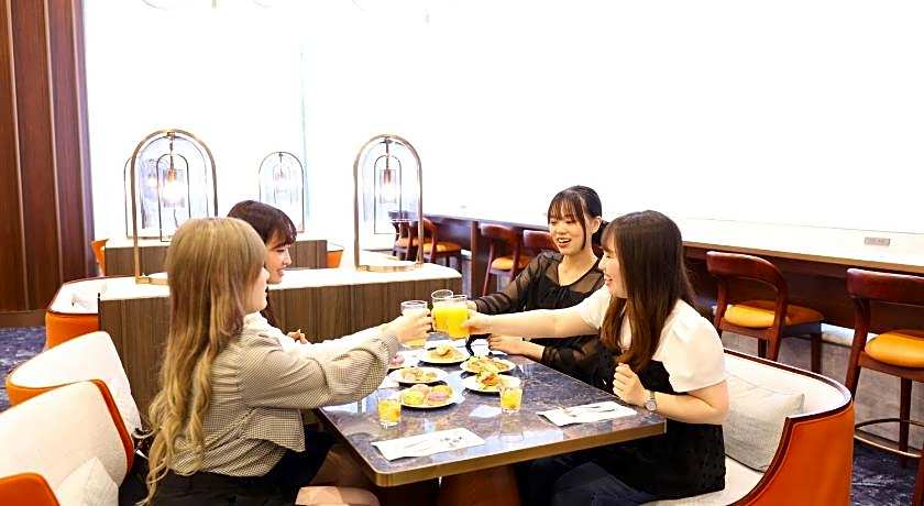 Hotel Springs Makuhari Premier