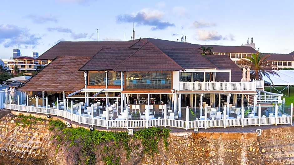 Sea Cliff Hotel