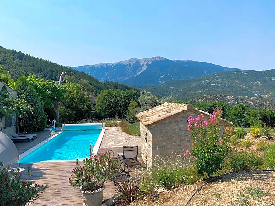 Chambre d'hôtes une fenêtre sur le Ventoux