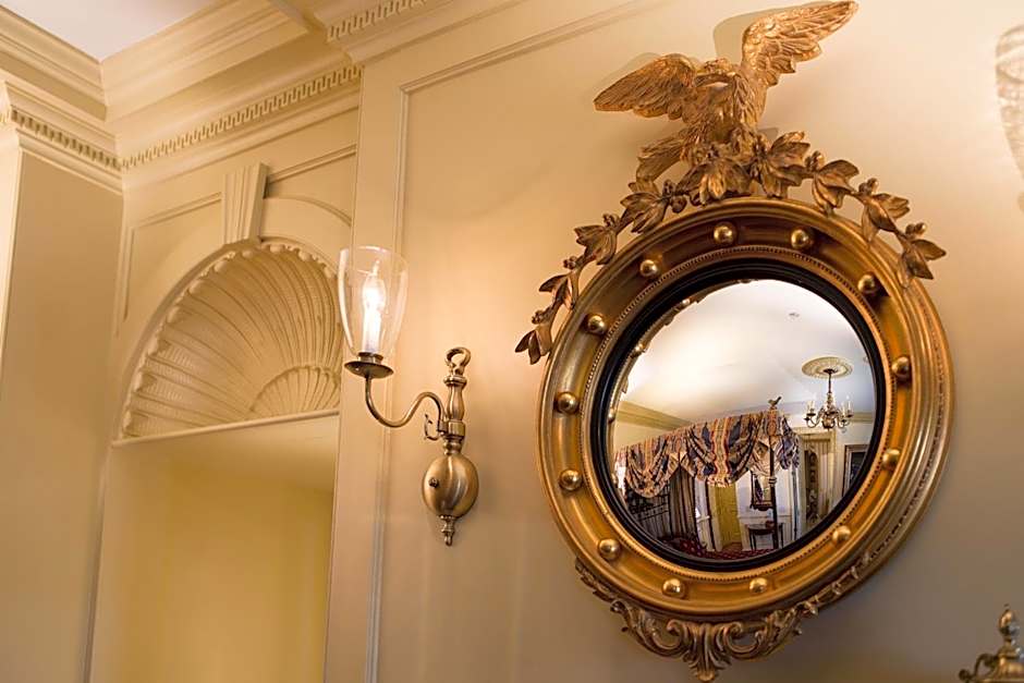 The Chanler at Cliff Walk