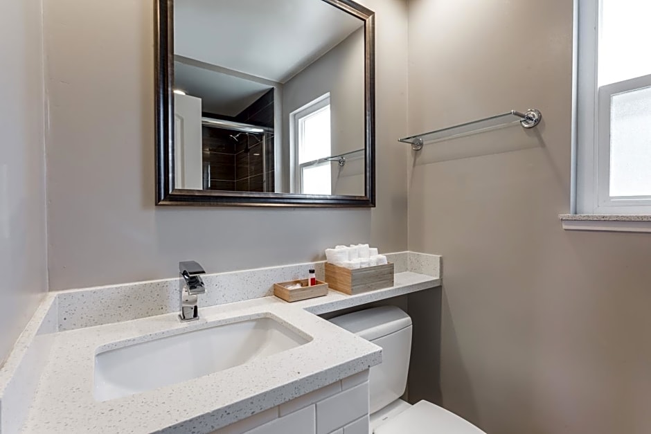 Sather Berkeley - SureStay Collection by Best Western