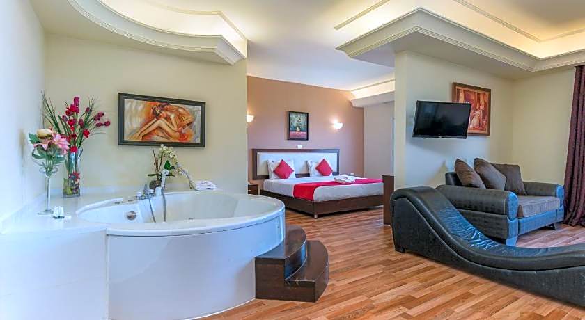 Al Murjan Palace Hotel