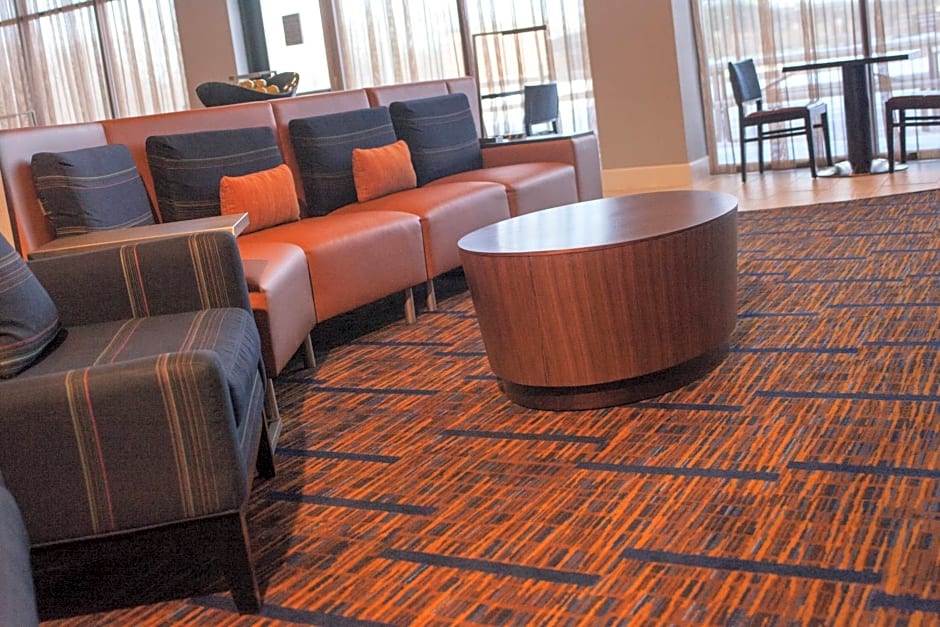 Courtyard by Marriott Aberdeen At Ripken Stadium